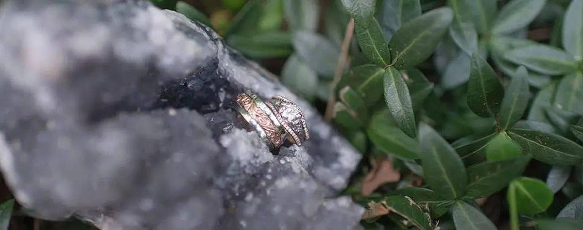 A close up of the ring on the rock